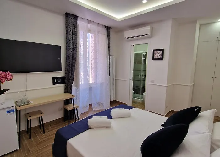 Susy's - Colosseo 3*